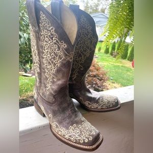 Women Corral Vintage Brown Cowgirl Boots Size 7
